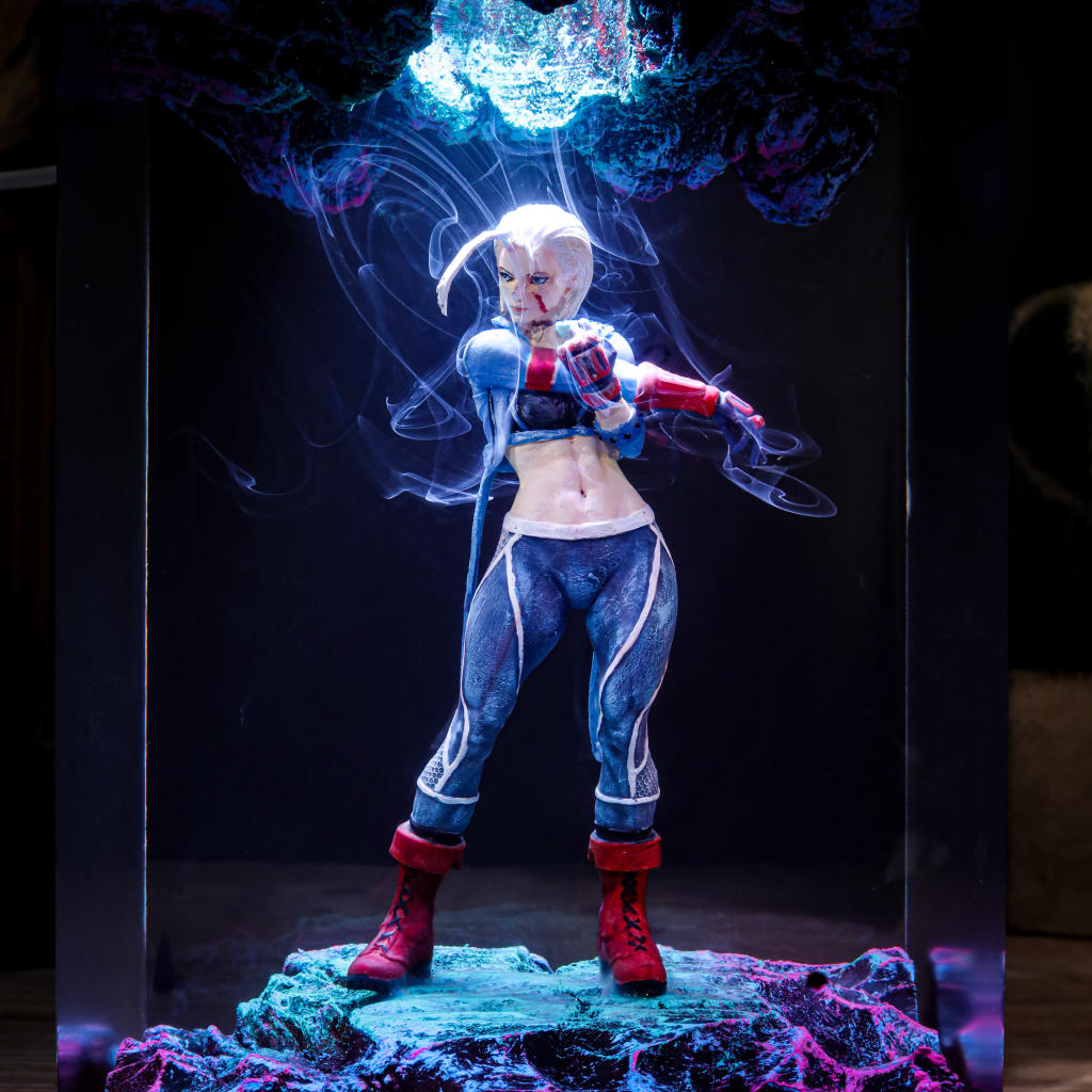 Cammy Street Fighter Night Light - Image 8