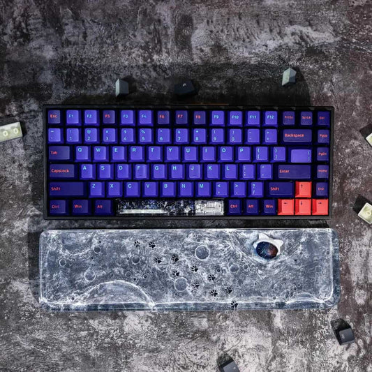 Cat-astronaut keyboard wrist rest