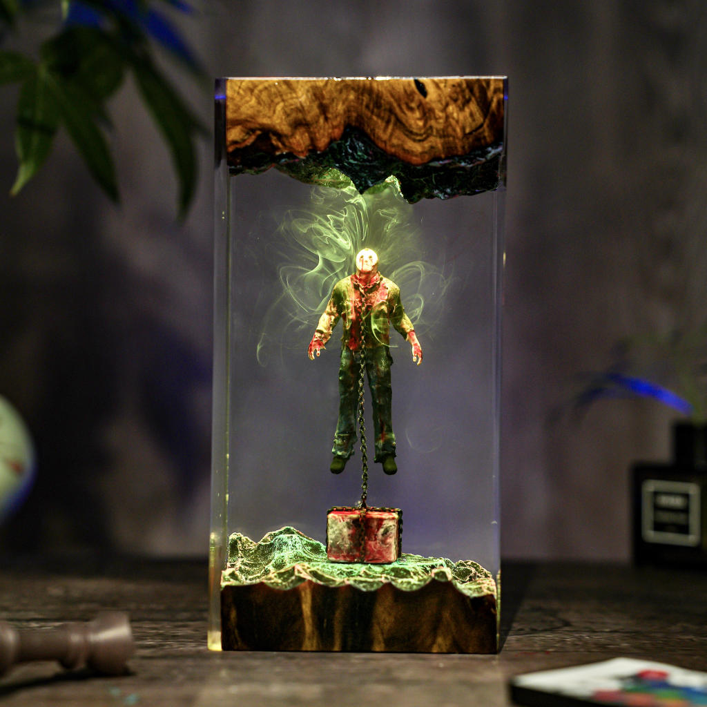 Chained Jason Voorhees Friday the 13th Halloween Lamp - Image 8