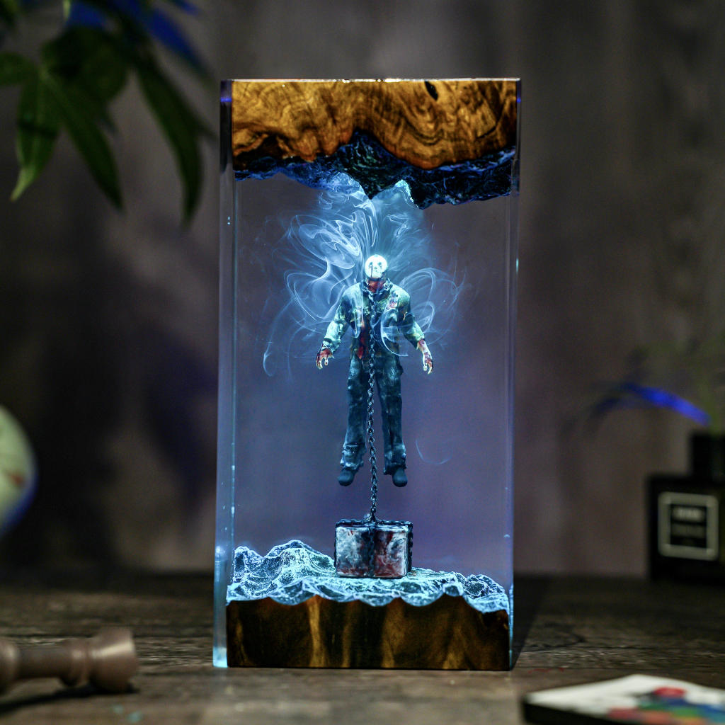 Chained Jason Voorhees Friday the 13th Halloween Lamp - Image 6