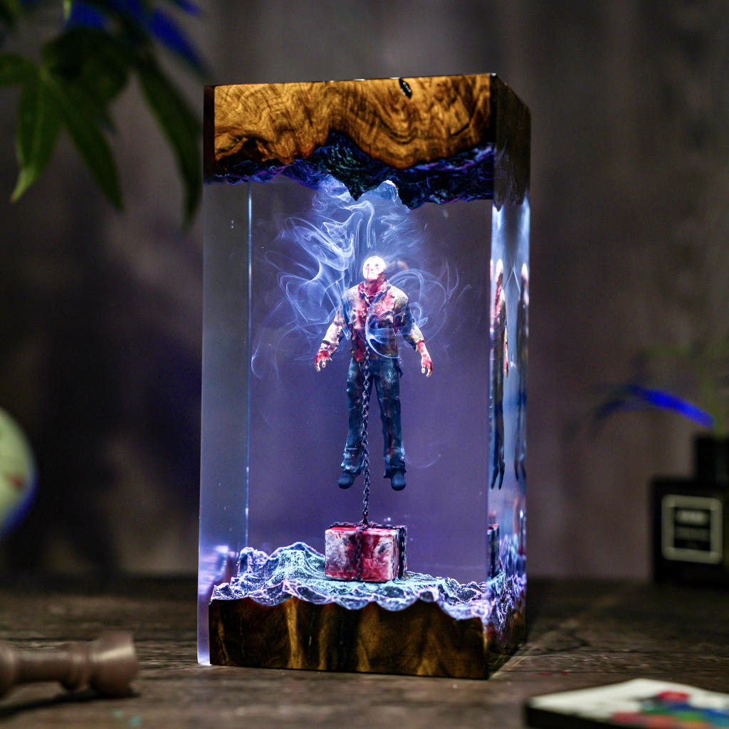 Chained Jason Voorhees Friday the 13th Halloween Lamp - Image 4