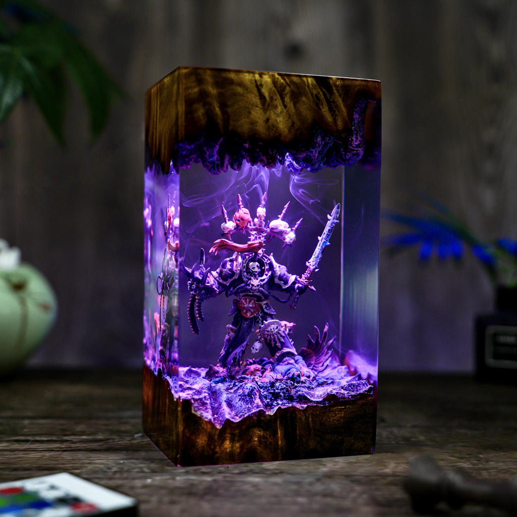 Chaos Space Marines Warhammer Lamp - Image 7