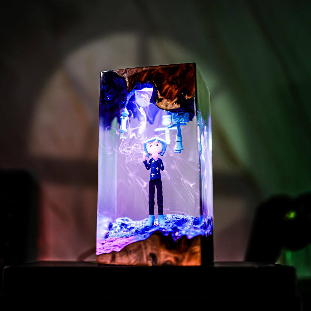 Coraline Epoxy Night Light - Image 23