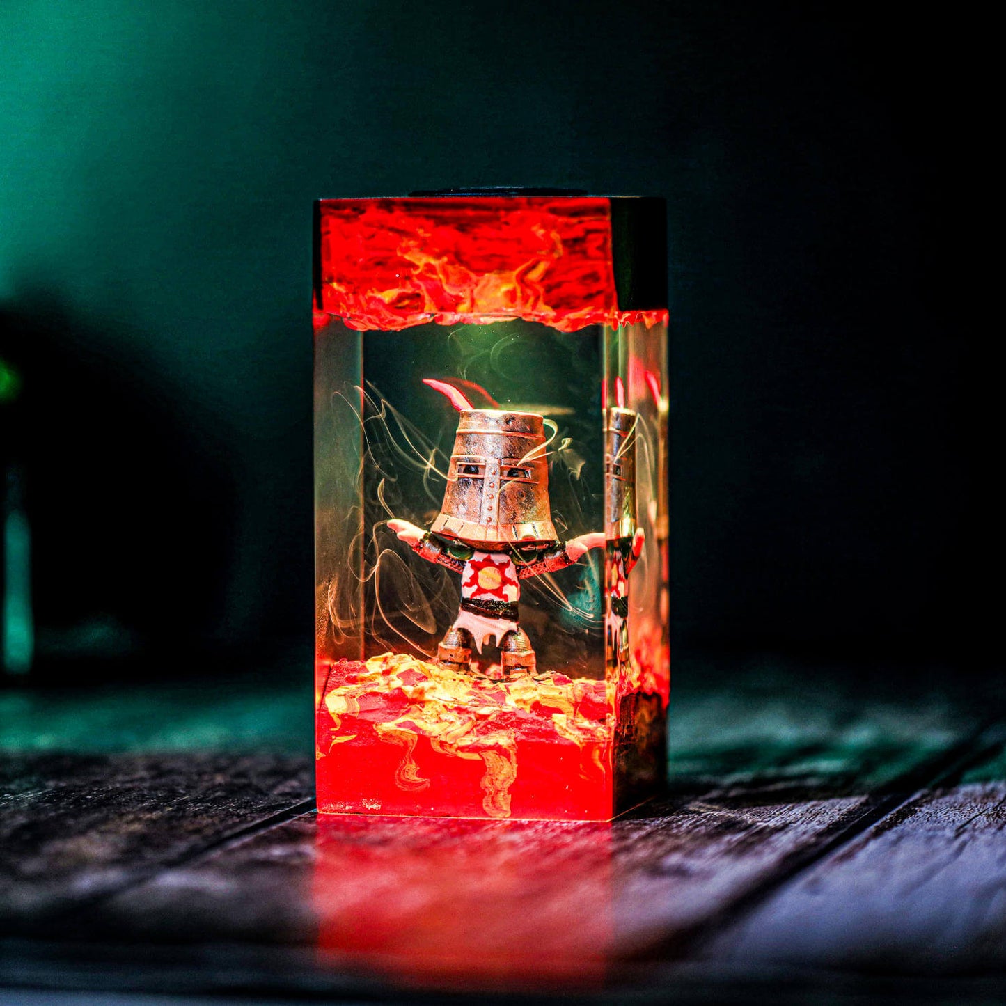Dark Souls Solaire of Astoria Statue Lamp - Image 7