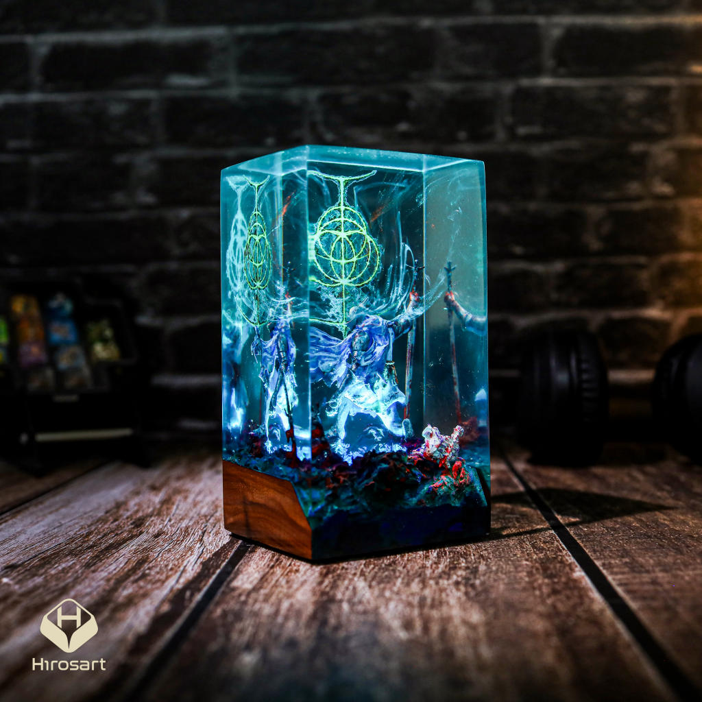 Medieval Knight Kneeling Lamp Ver 2 - Image 4