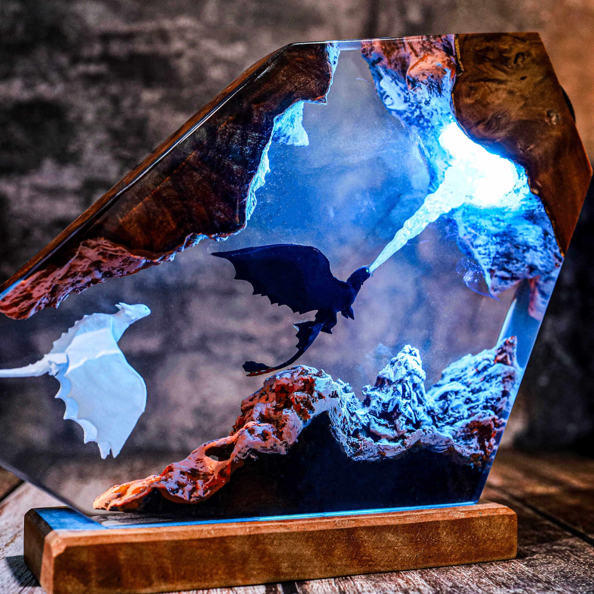 Fire Breathing Toothless and Light Fury Lamp - Image 2