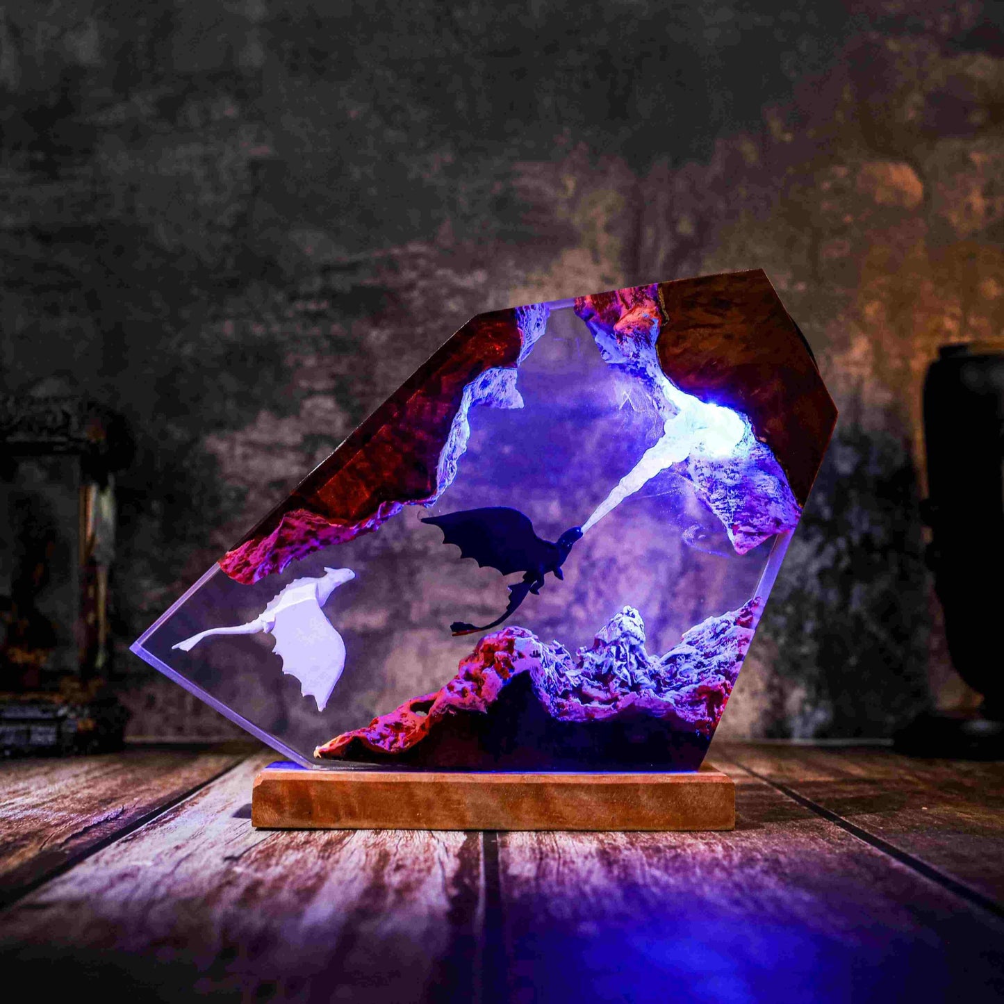 Fire Breathing Toothless and Light Fury Lamp - Image 4