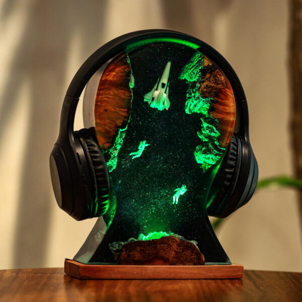 Space Night Lights &amp; Headphone Stand - Image 3