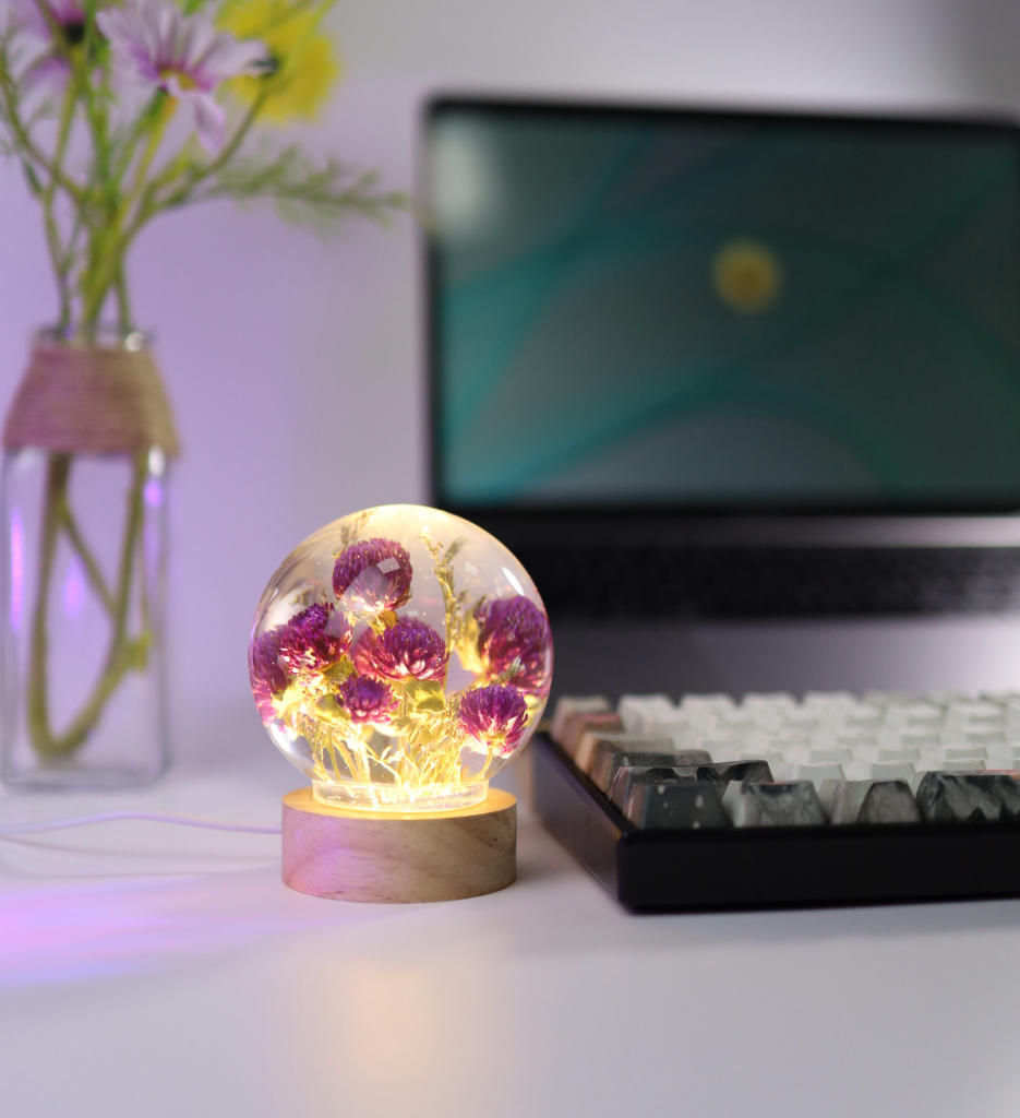 Globe Amaranth Flower Night Lamp - Image 3