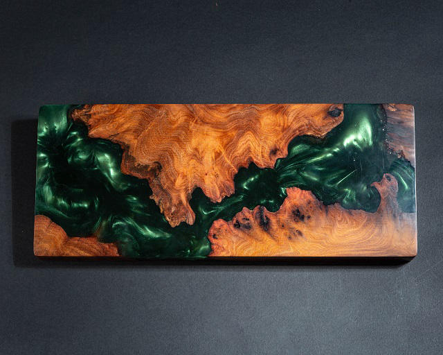 Green Resin and Wood Keyboard Case - Image 8