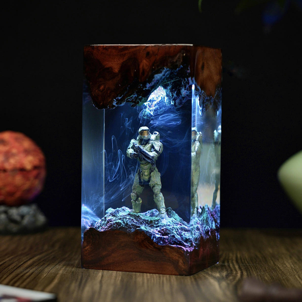 Halo: The Master Chief Collection Lamp - Image 2