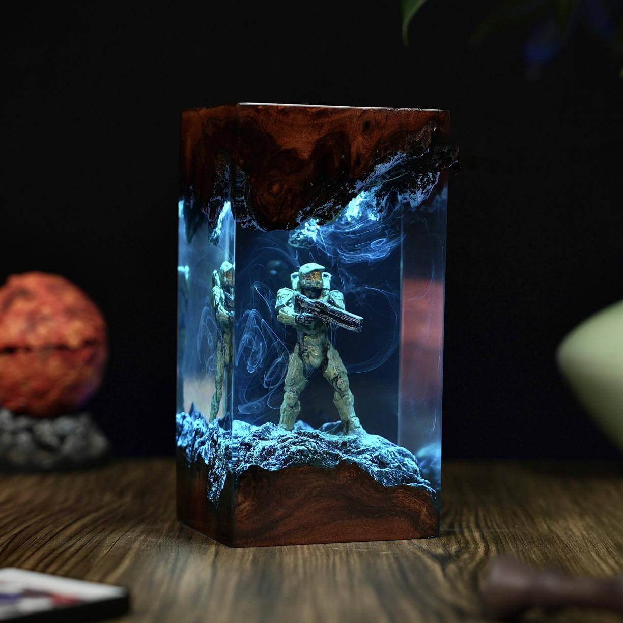 Halo: The Master Chief Collection Lamp - Image 5