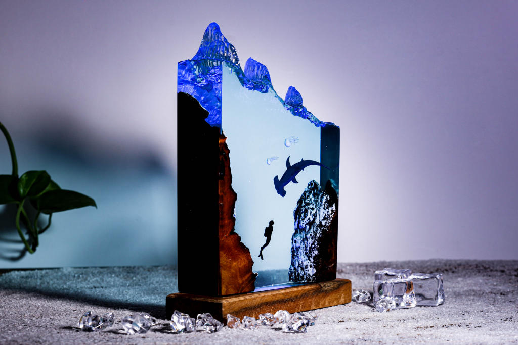 Hammerhead shark and diver Night Light - Image 4
