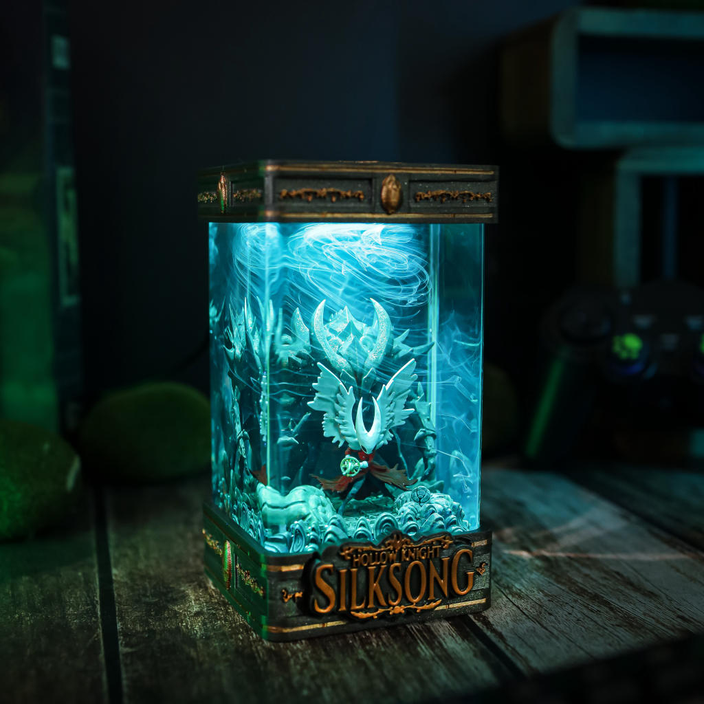 Hornet Battle Hollow Knight Silksong Diorama Lamp - Image 4