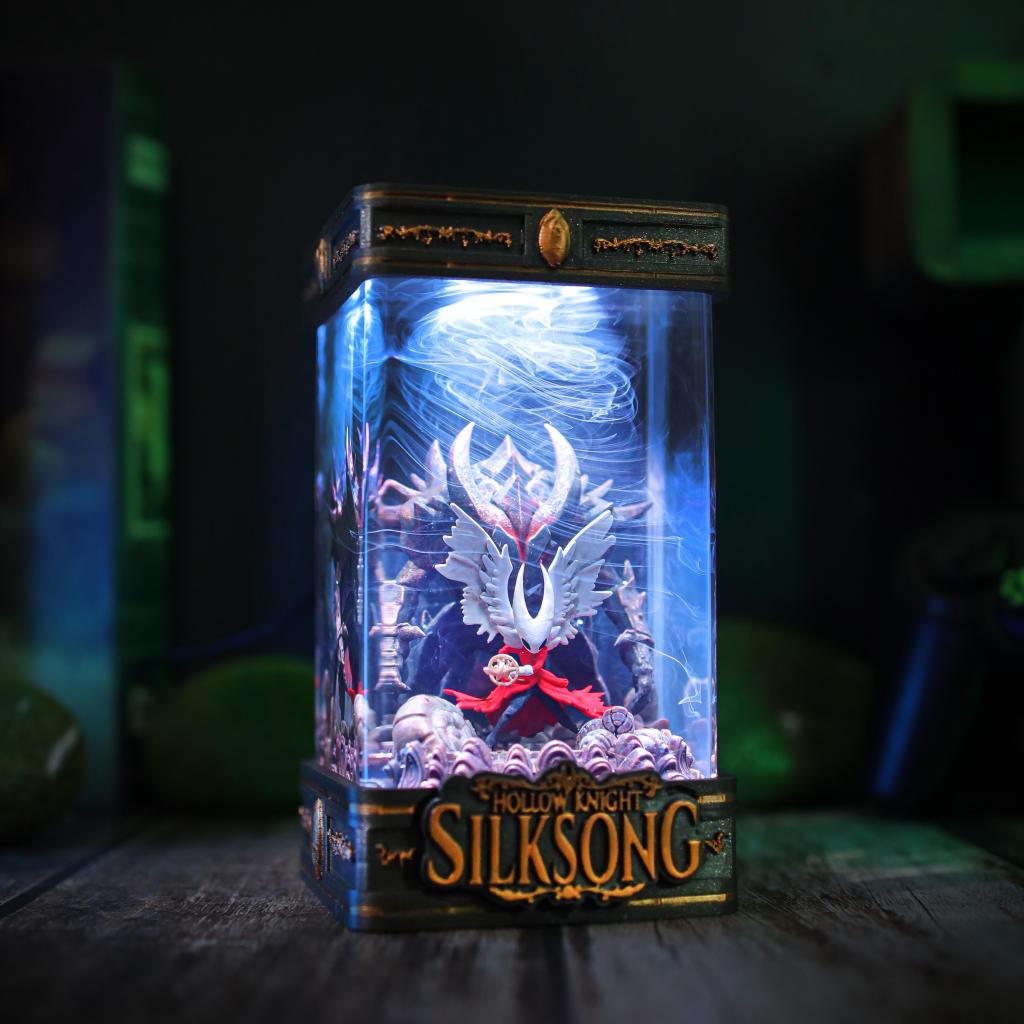 Hornet Battle Hollow Knight Silksong Diorama Lamp - Image 7