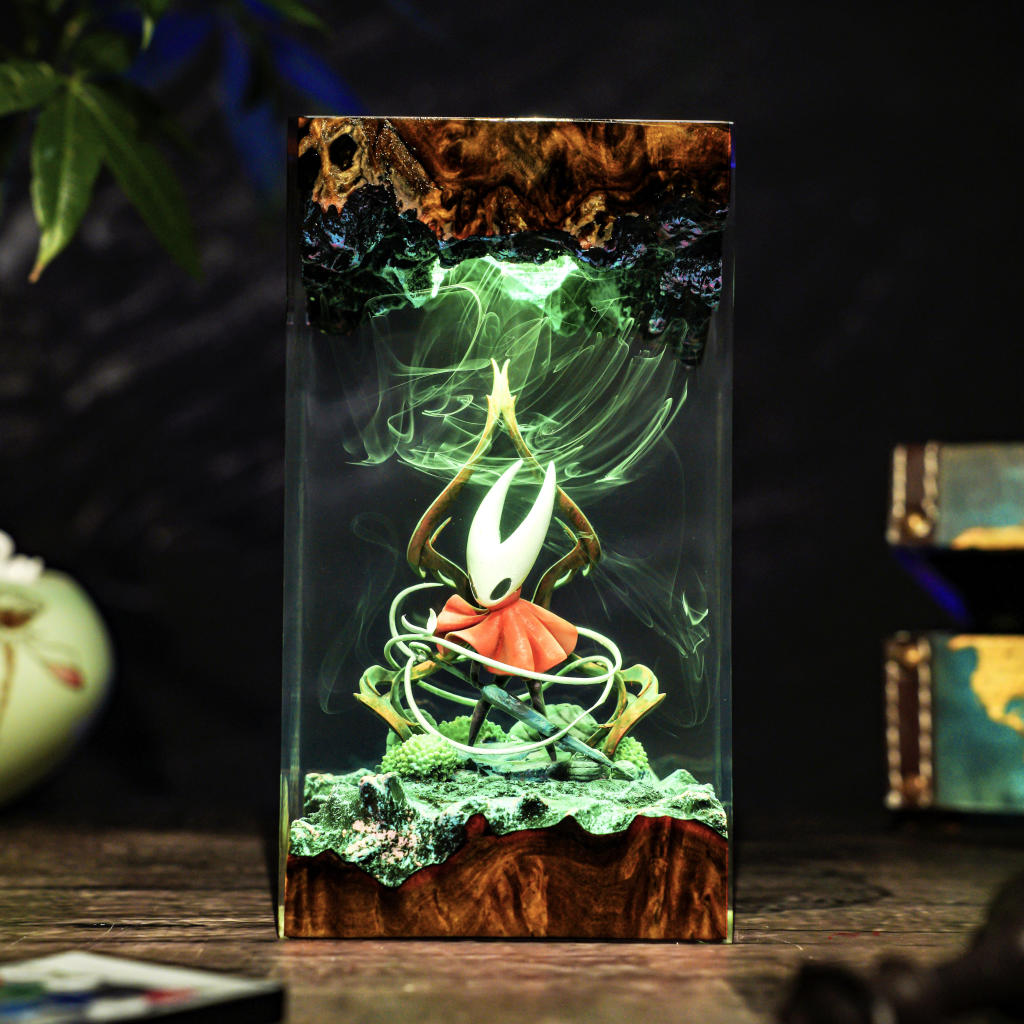 Hornet Hollow Knight Silksong Lamp - Image 2