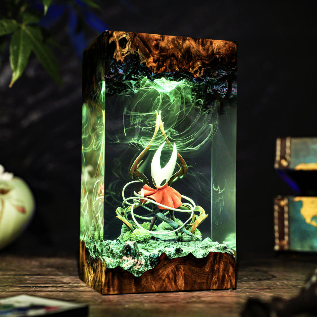 Hornet Hollow Knight Silksong Lamp - Image 5