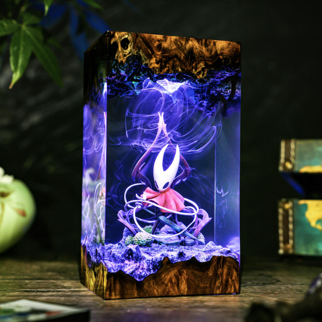 Hornet Hollow Knight Silksong Lamp - Image 6