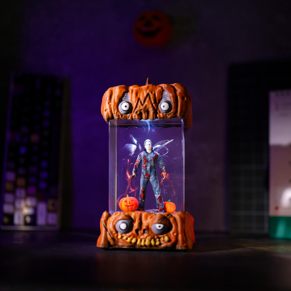 Jason Voorhees Friday the 13th Halloween Pumpkin Lamp - Image 5