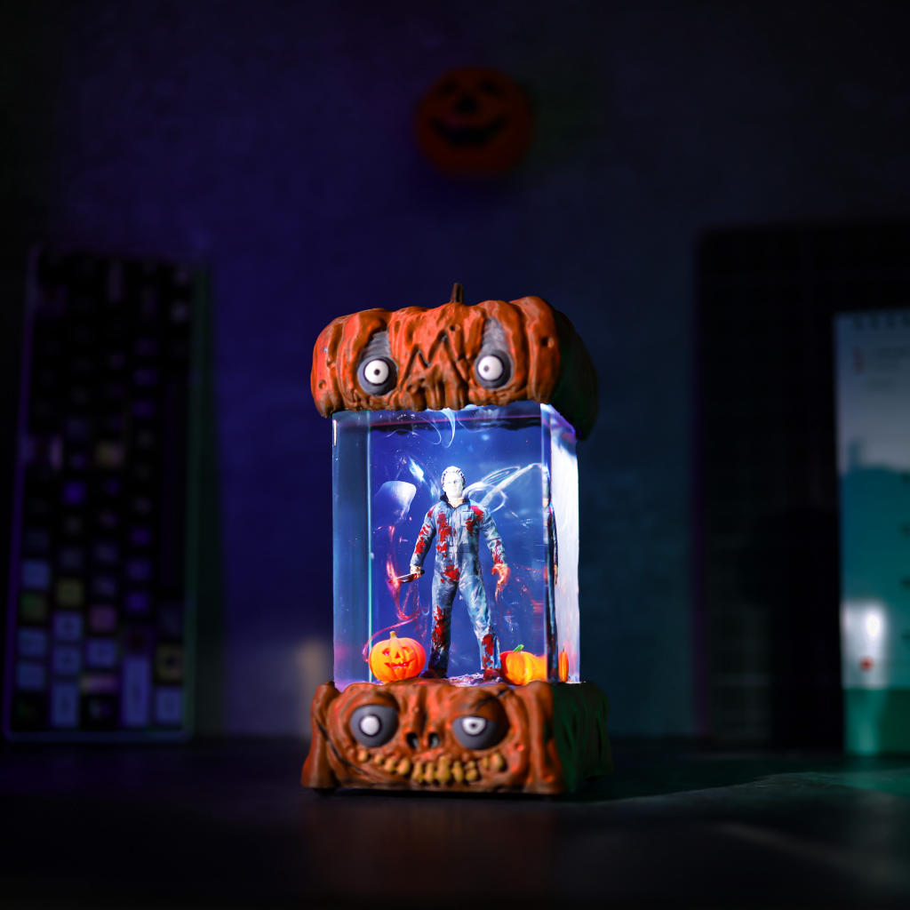 Jason Voorhees Friday the 13th Halloween Pumpkin Lamp - Image 4