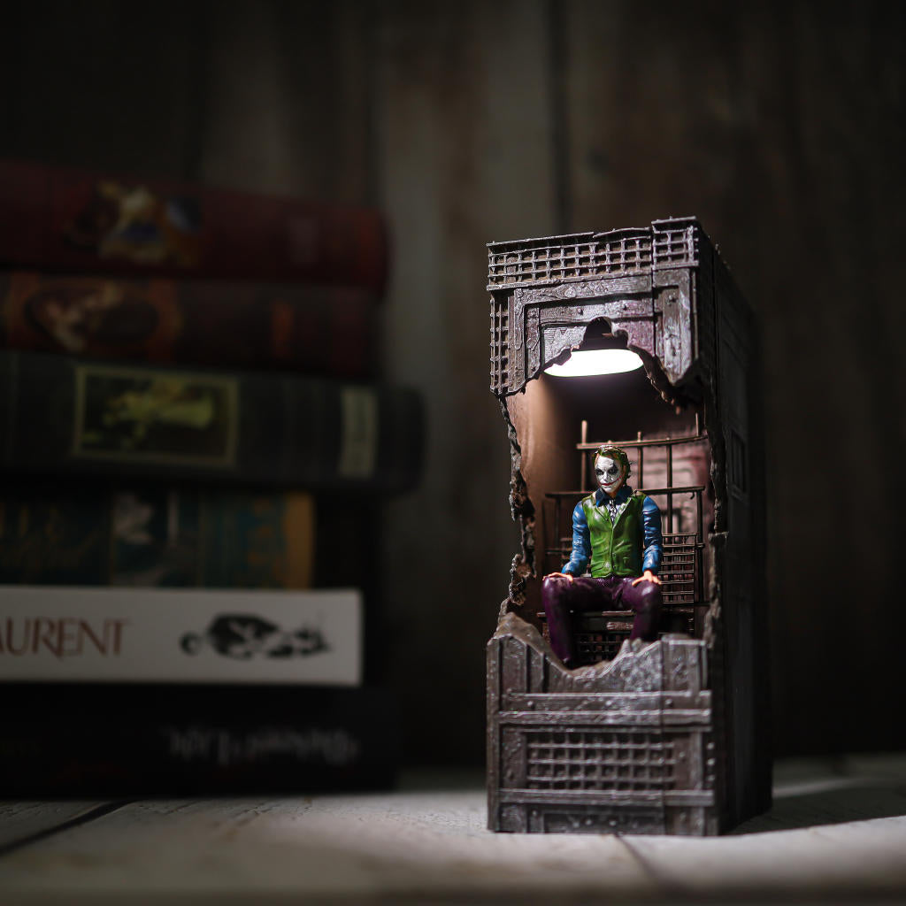 Joker Book Nook - Image 9