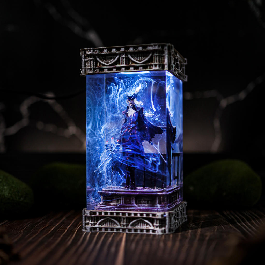 Lady Maria Bloodborne Lamp - Image 6