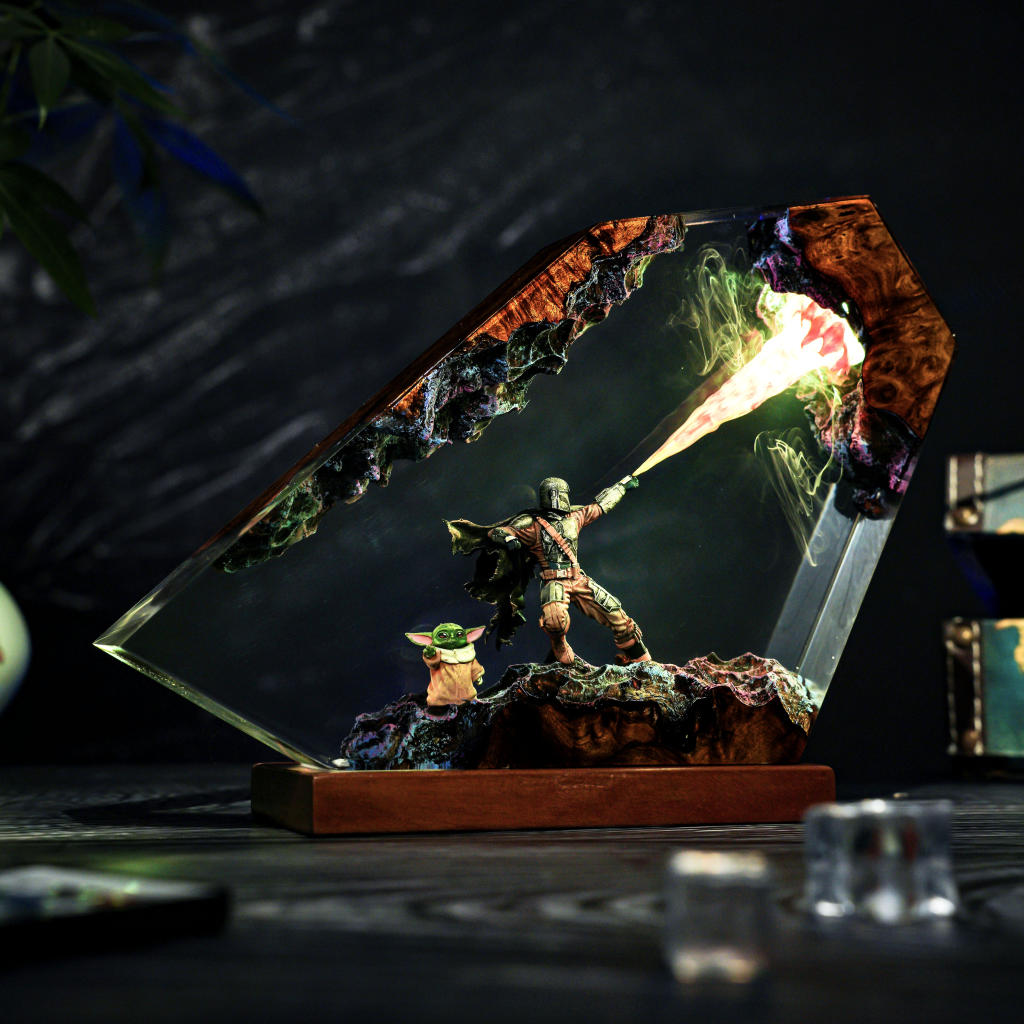 Mandalorian Star Wars Lamp - Image 8