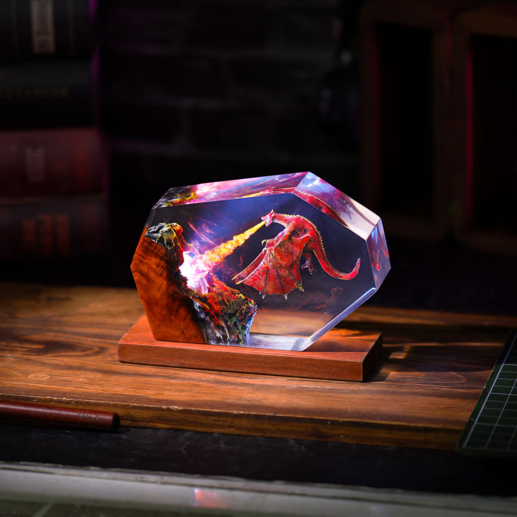 Meleys Dragon Breathing Fire Lamp - Image 4