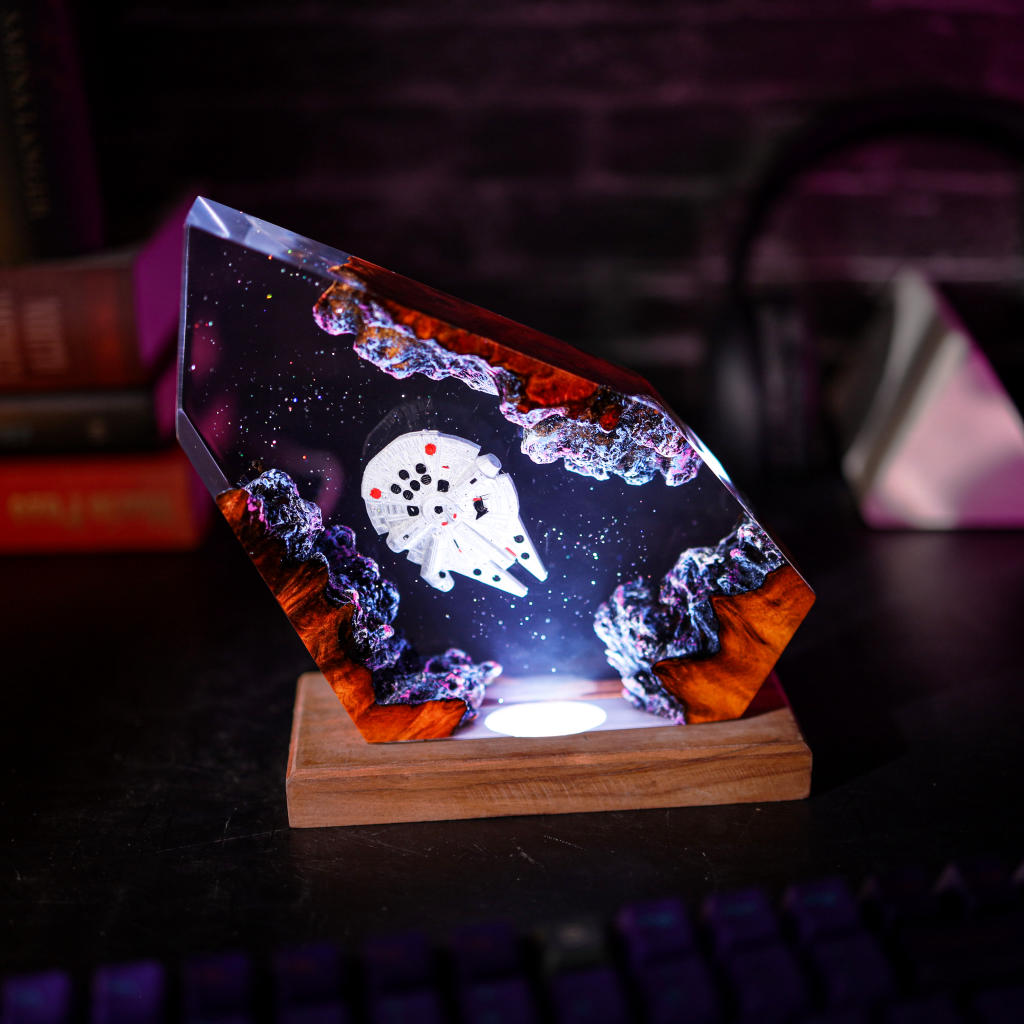 Millennium Falcon Spaceship Night Light Ver 3 - Image 4
