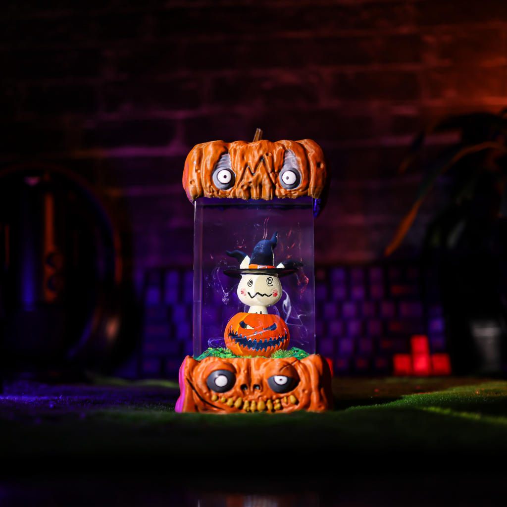 Mimikyu Pokémon Halloween Lamp - Image 5