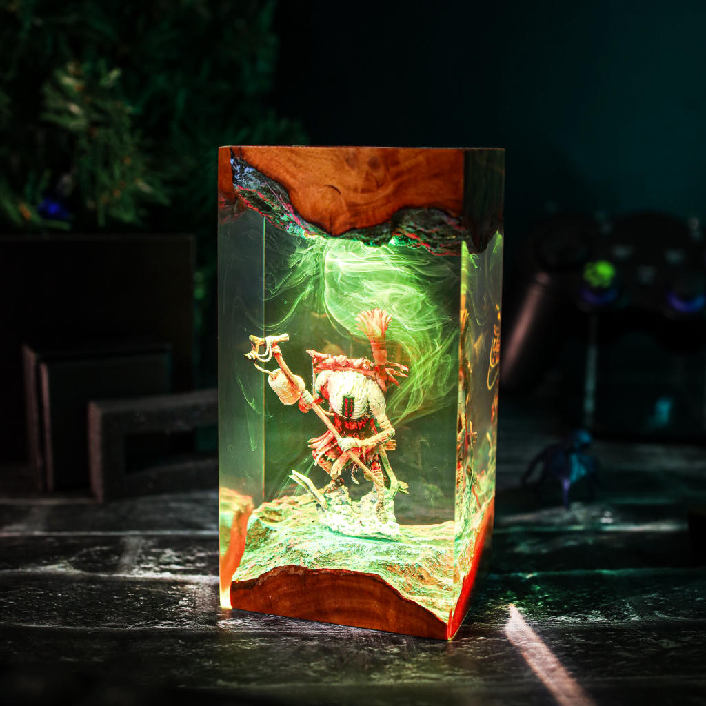 Monoco Clair Obscur Expedition 33 Lamp - Image 6