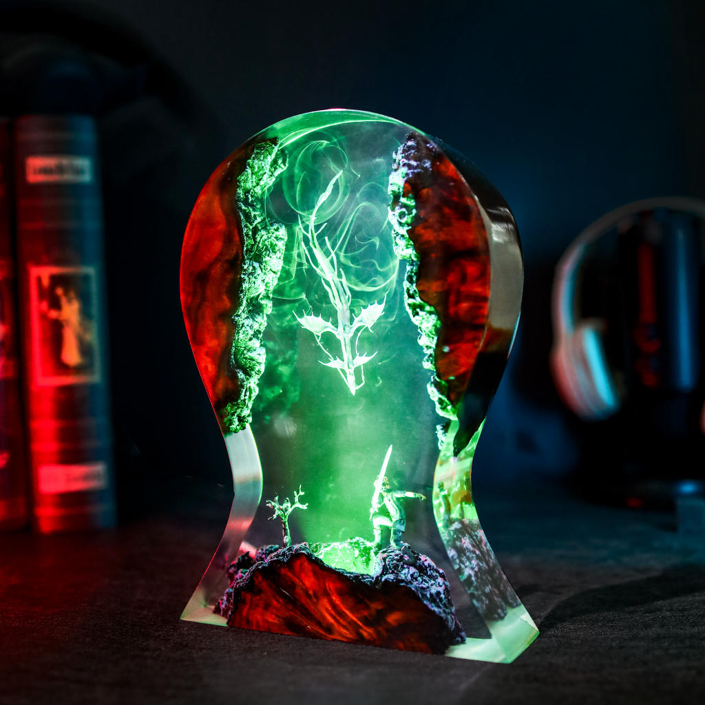 Noctis vs Leviathan Final Fantasy Headphone Stand - Image 11