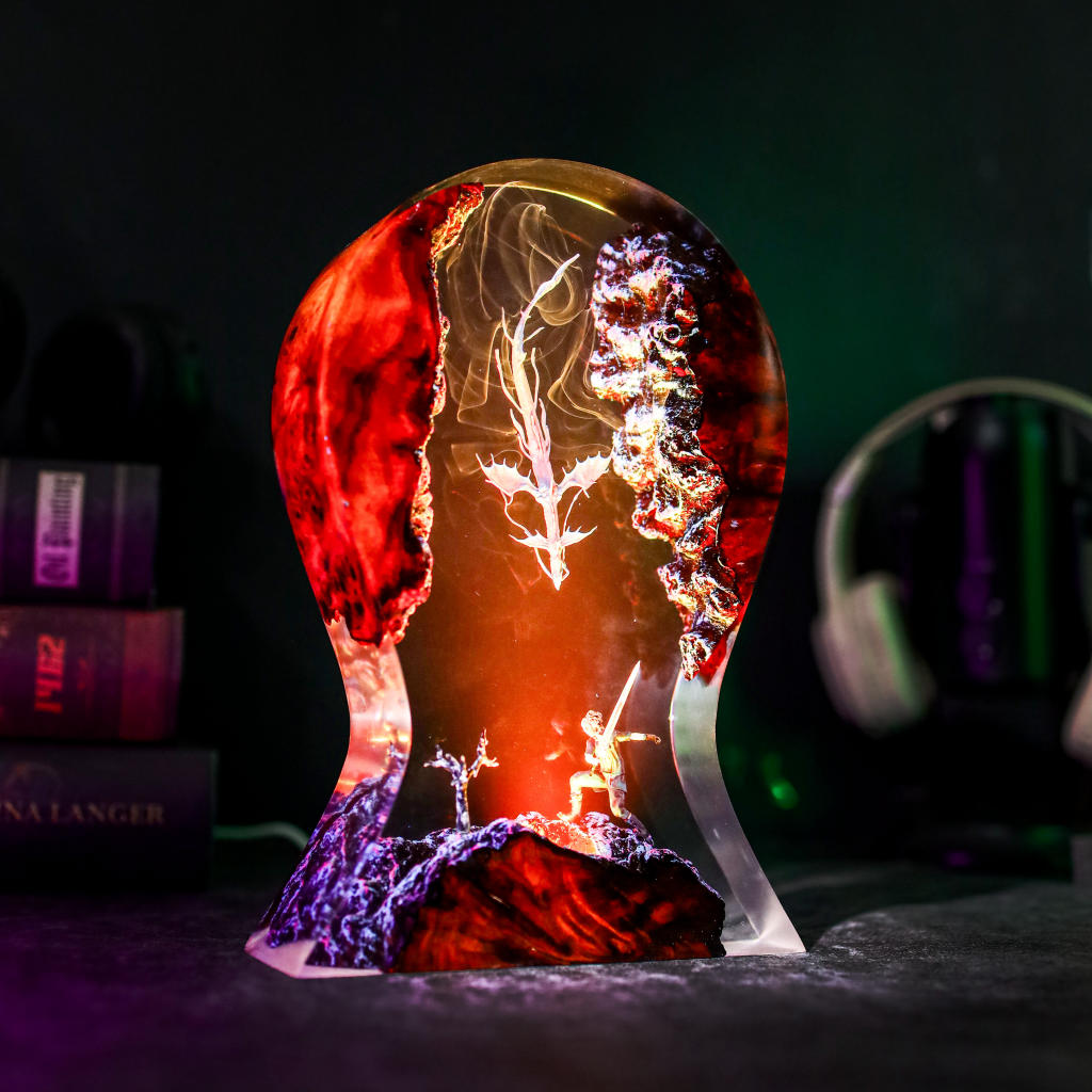 Noctis vs Leviathan Final Fantasy Headphone Stand - Image 8