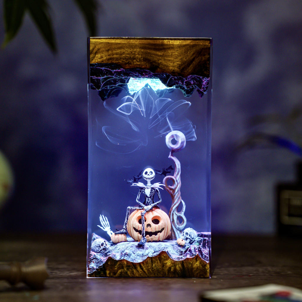 Pumpkin Jack Halloween Lamp - Image 3