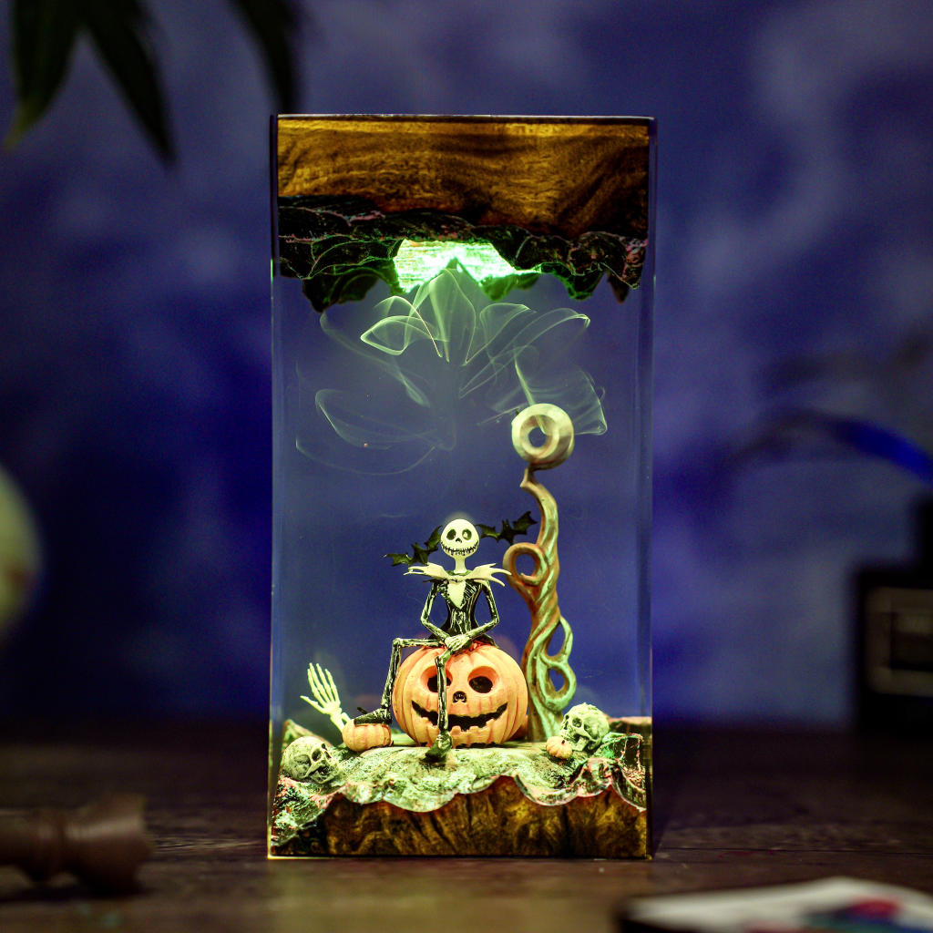 Pumpkin Jack Halloween Lamp - Image 4