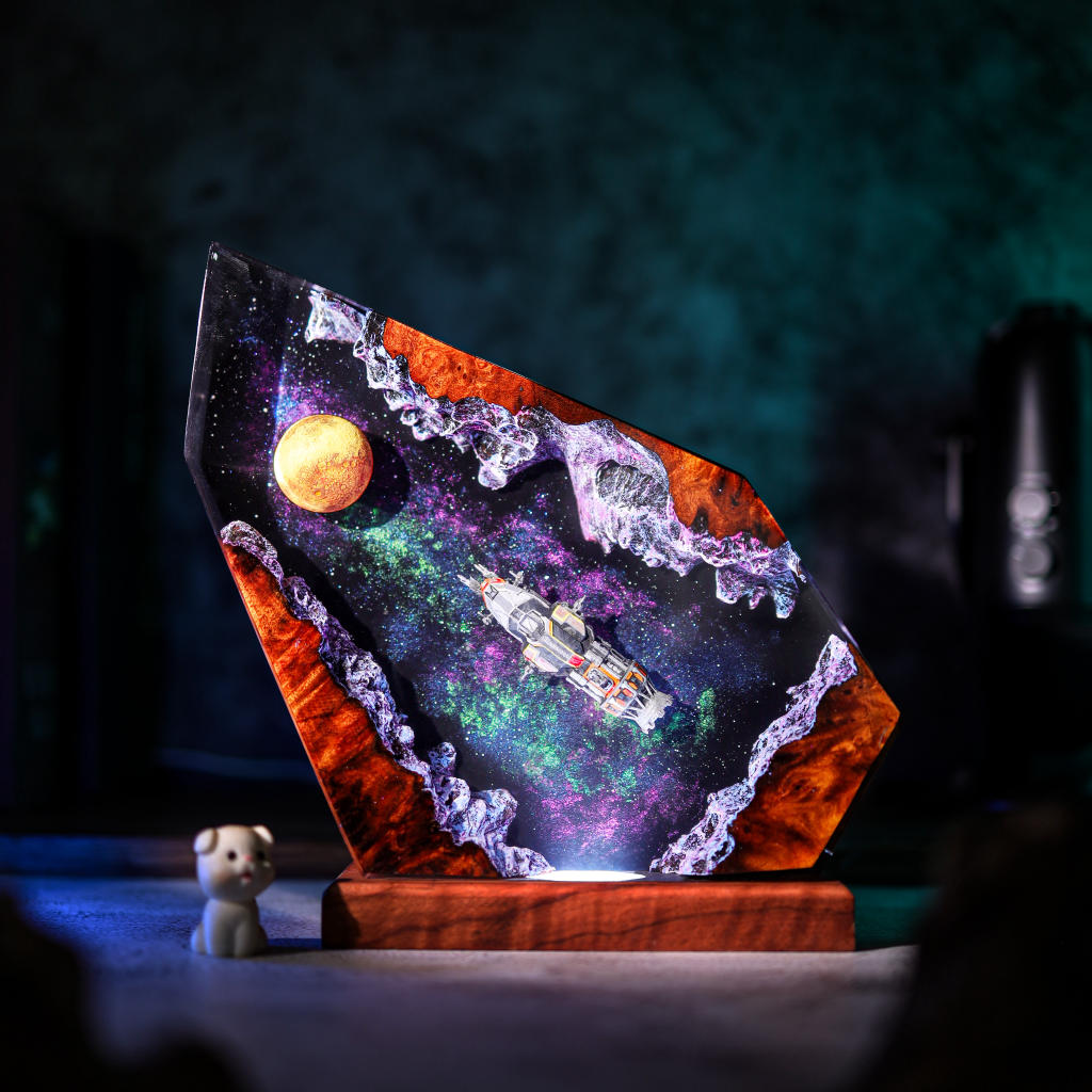 Rocinante The Expanse Night Light - Image 8