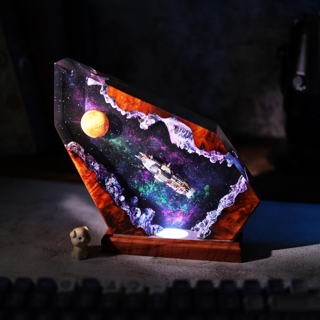 Rocinante The Expanse Night Light - Image 6