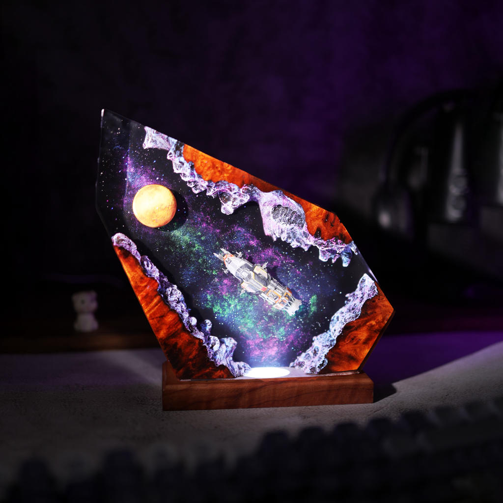 Rocinante The Expanse Night Light - Image 5