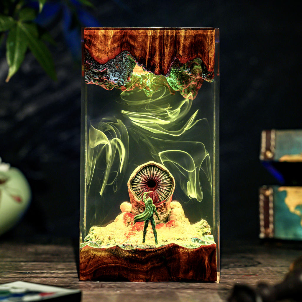Sandworm Dune Night Light - Image 19