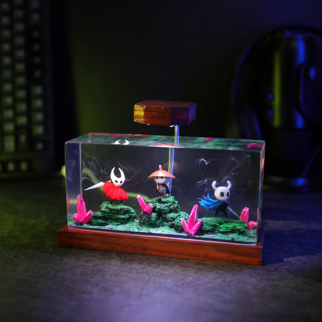Silksong Knight Sherma Epoxy Lamp - Image 4