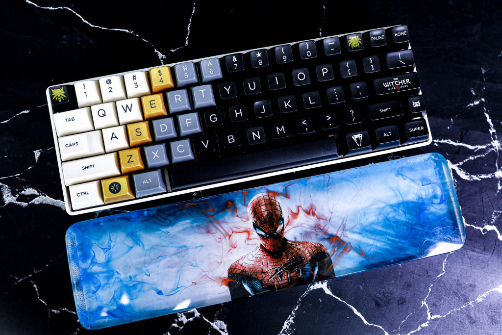 Spider-man Resin Wrist Rest - Image 9