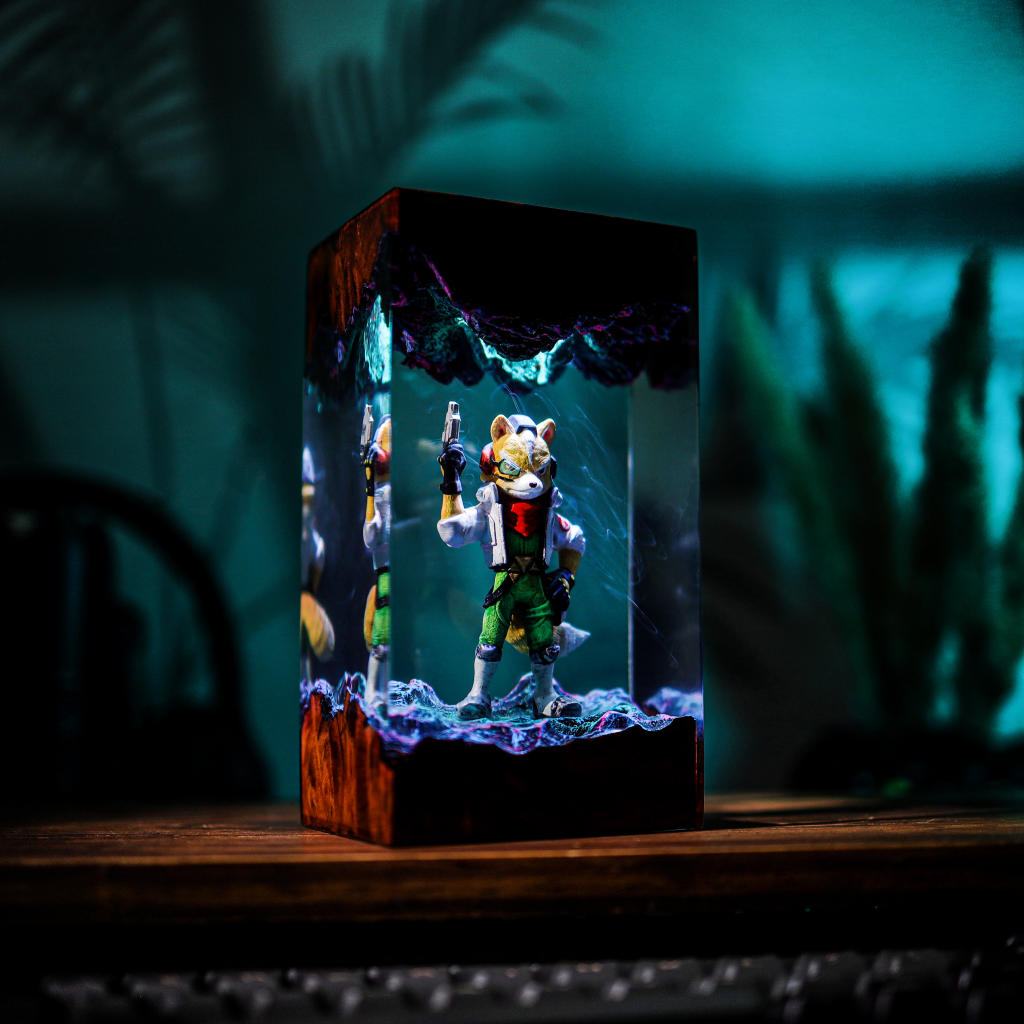 Star Fox Fox McCloud Night Light - Image 7