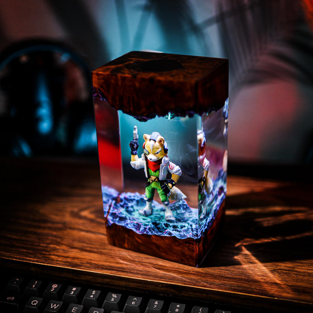 Star Fox Fox McCloud Night Light - Image 6