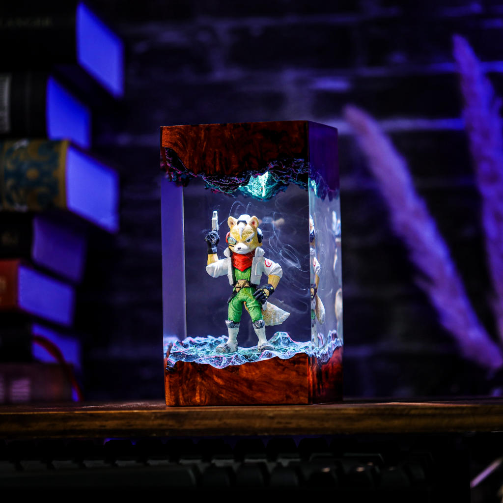 Star Fox Fox McCloud Night Light - Image 5