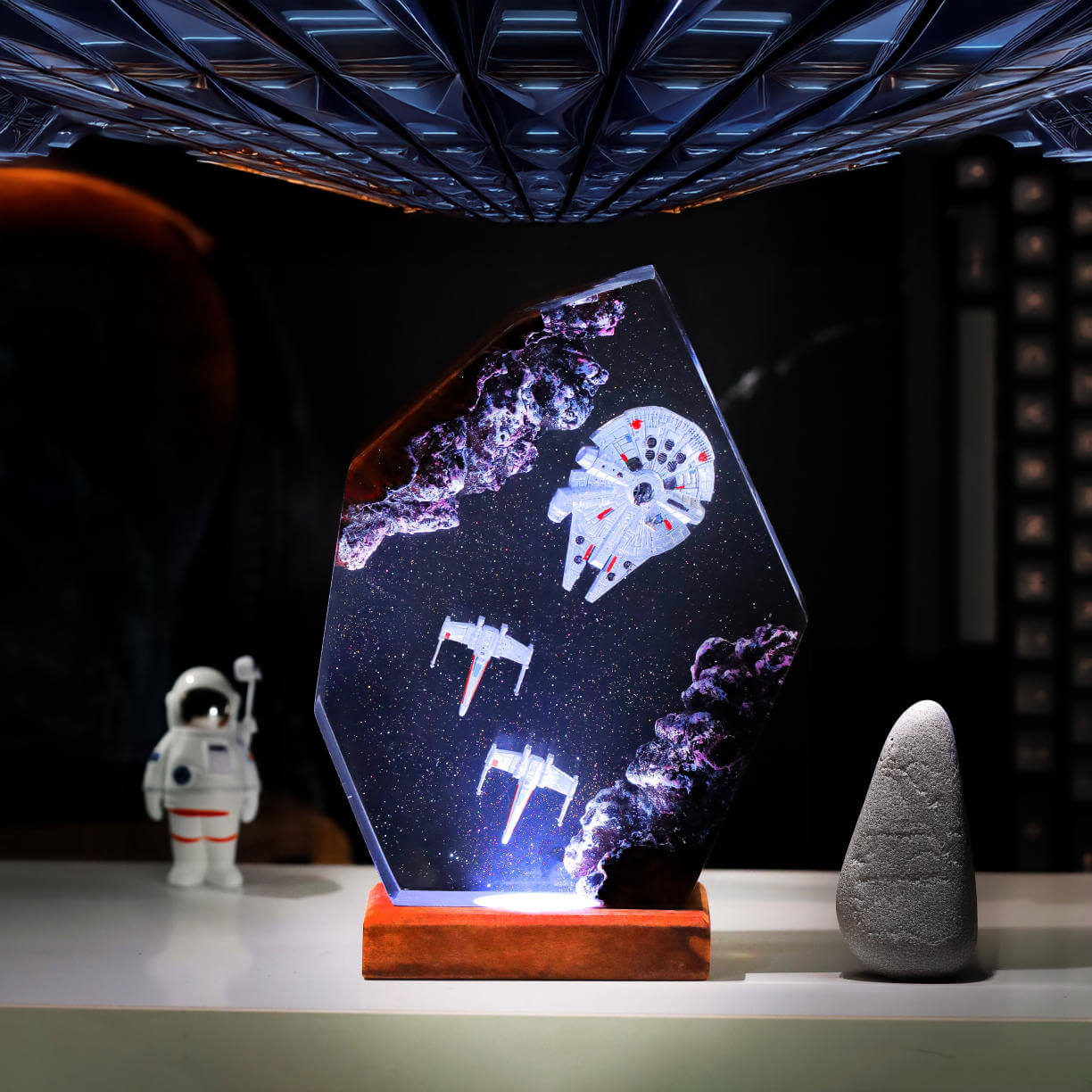 Star Wars Millennium Falcon X-Wing Lamp - Image 7