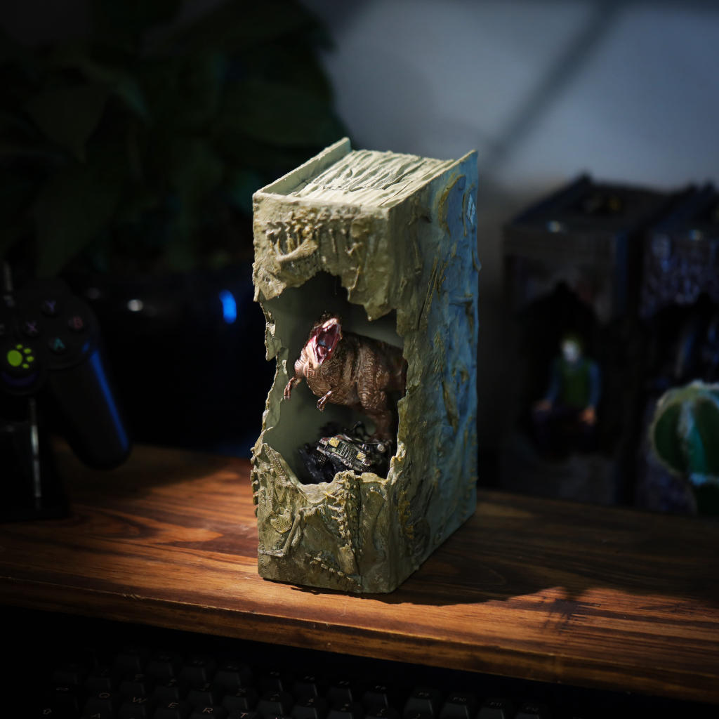 T-Rex Book Nook - Image 7