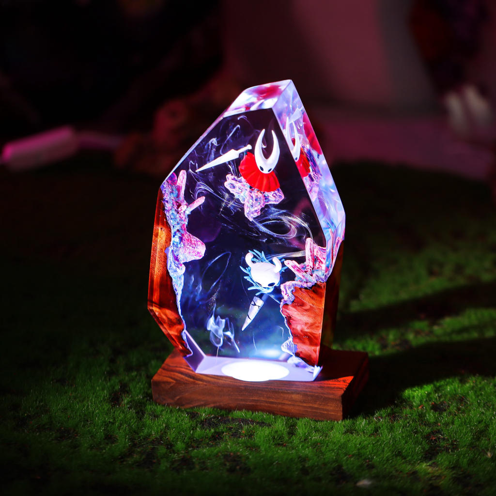 The Knight and Hornet Hollow Knight Lamp Ver 2 - Image 3