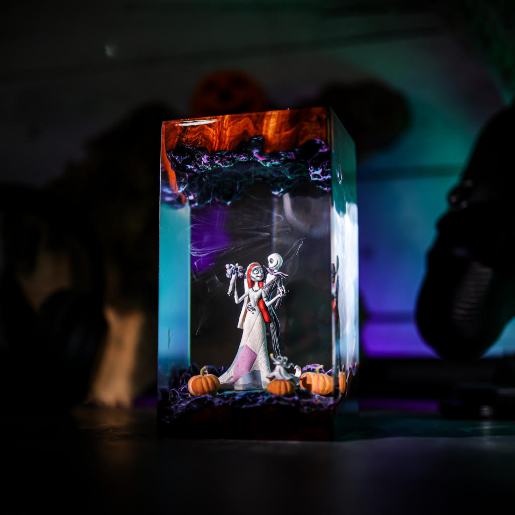The Nightmare Before Christmas Lamp - Image 5