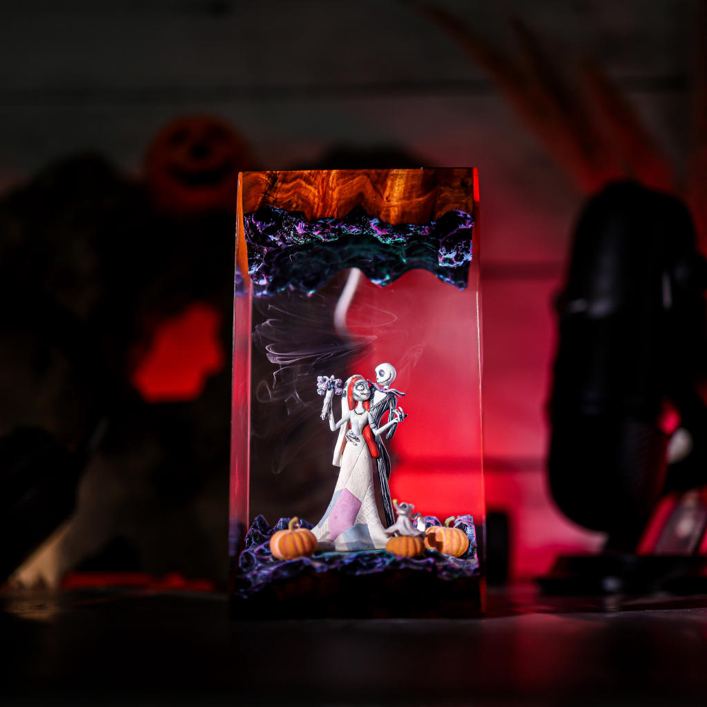 The Nightmare Before Christmas Lamp - Image 8