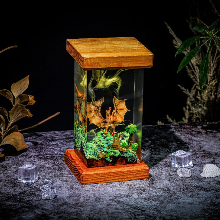 Three-Head Monster King Ghidorah Epoxy Lamp - Image 4